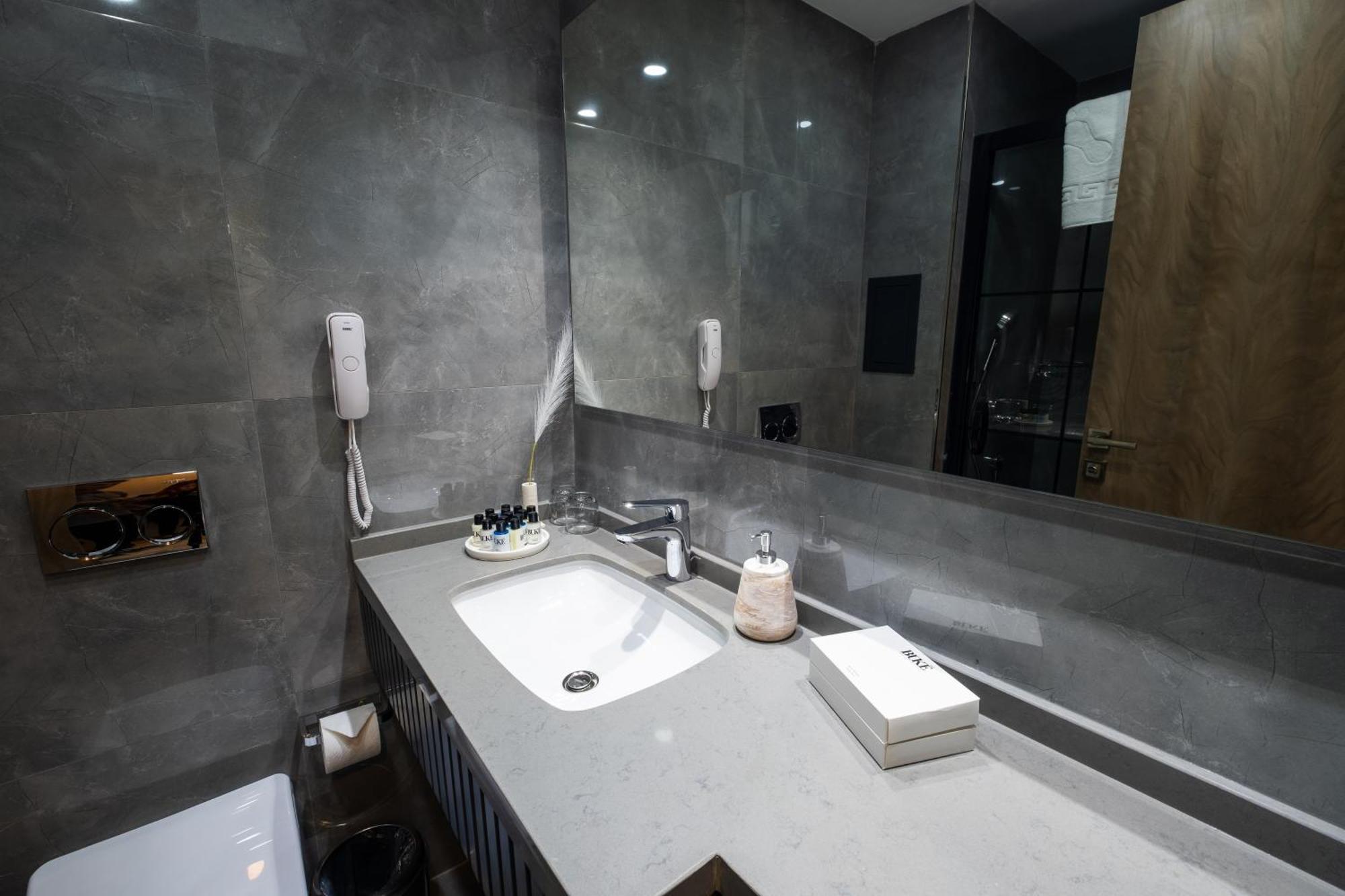 Buke Hotel Bomonti Istanbul Exteriör bild